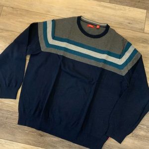 IZOD crewneck sweater. Men’s size XL